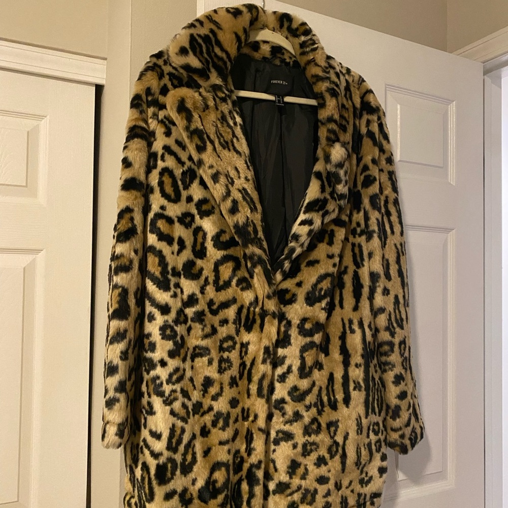 Forever 21 Leopard Print Fur Coat